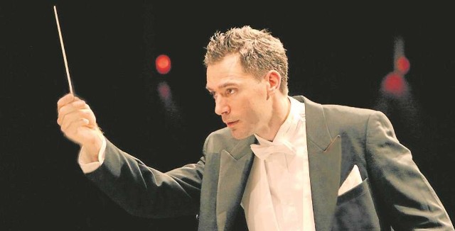 Koncertami sylwestrowo-noworocznymi w Filharmonii pokieruje Charles Olivieri-Munroe