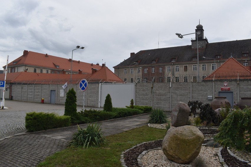 OZ Wałowice przez blisko rok jest wyludniony. Czy więzienie...