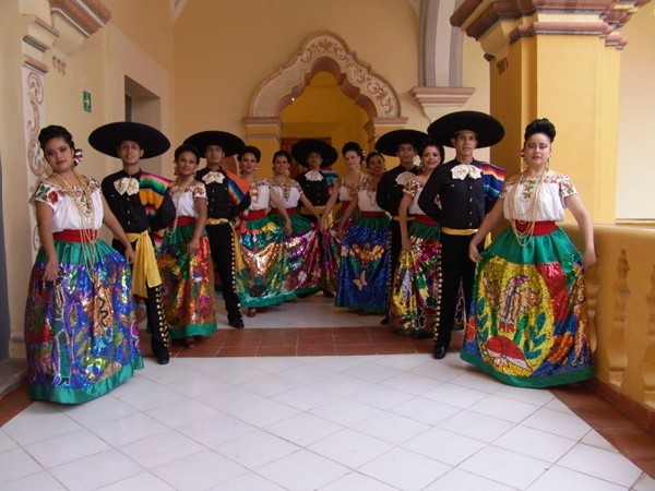 Zespół z Meksyku - Ballet Folklorico Orizaba - już w sobotę, 6 września, będzie gwiazdą Święta Plonów w Szczańcu