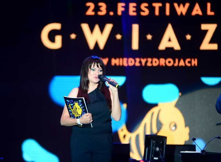 Festiwal Gwiazd w Międzyzdrojach rozpoczął się z przytupem! Zobacz program [ZDJĘCIA]