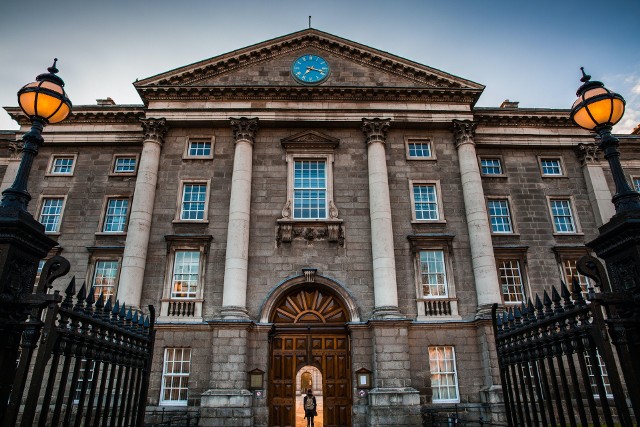 Trinity College - jedna z najchętniej wybieranych uczelni w Irlandii.