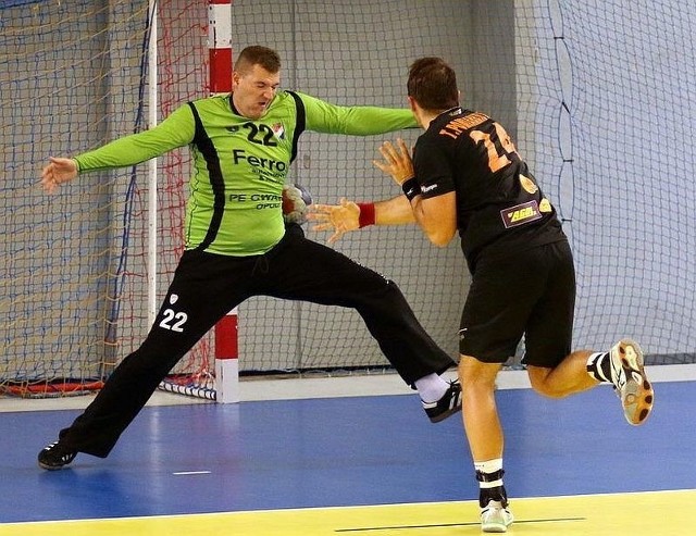 Adam Malcher (Gwardia Opole) w pierwszym meczu sezonu bronił wyśmienicie.