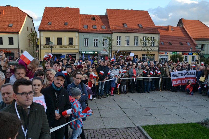 Prezydent Andrzej Duda spotkał się z mieszkańcami...