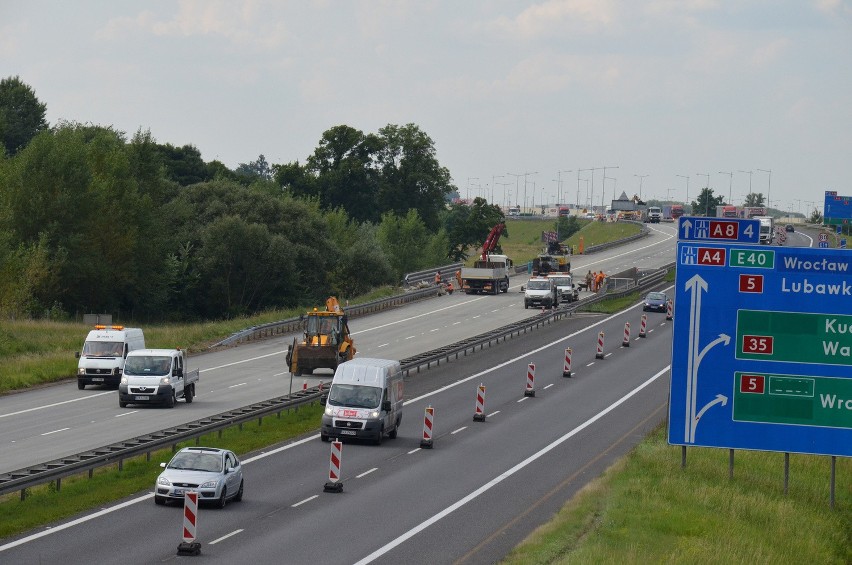 Darmowy przejazd autostradą A1, a na naszej A4 dalej korek (ZDJĘCIA)