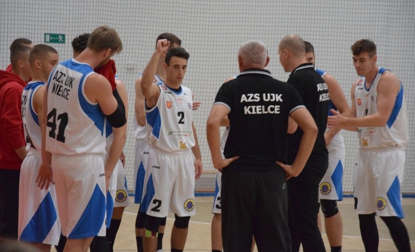 II liga koszykarzy: Zwycięstwo na inaugurację AZS UJK Kielce