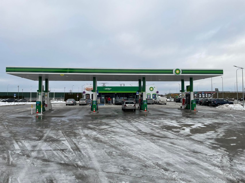 Nowa stacja benzynowa BP przy węźle Mykanów