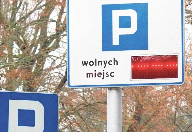 W mieście są wciąż włączone tablice elektroniczne, które nie działają - czy to się w końcu zmieni?