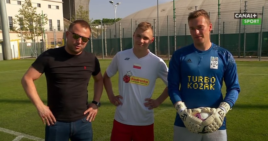 Fortuna 1 Liga. Z domu dziecka, przez "Turbokozaka" aż do Chrobrego Głogów. Niezwykła historia 19-letniego Dominika Dziąbka