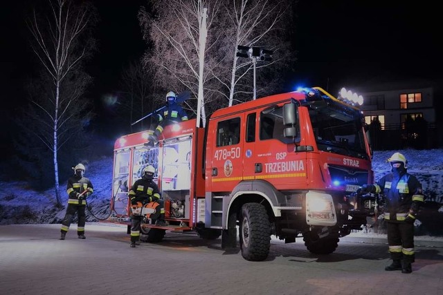 Strażacy z OSP Trzebunia natychmiast porzucają swoje prywatne obowiązki, gdy ktoś potrzebuje ich pomocy