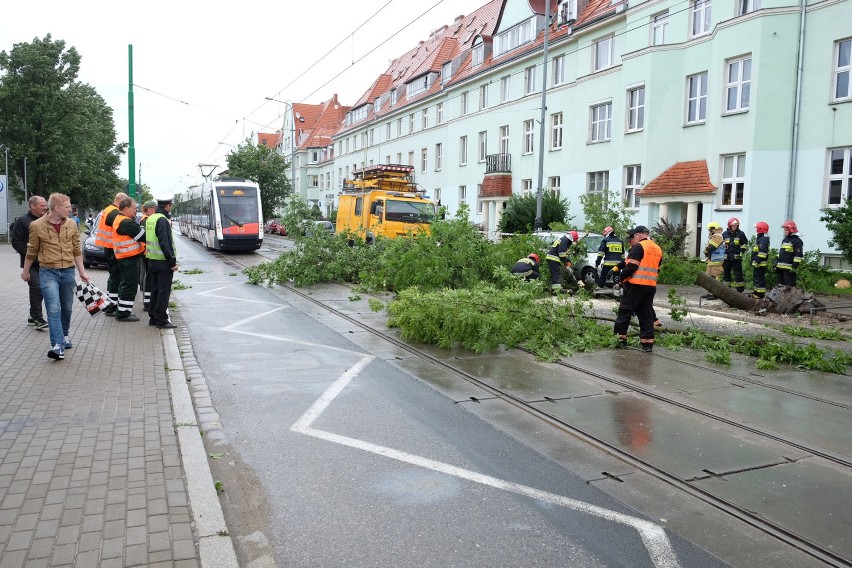 Nad Polską przeszły gwałtowne burze i nawałnice