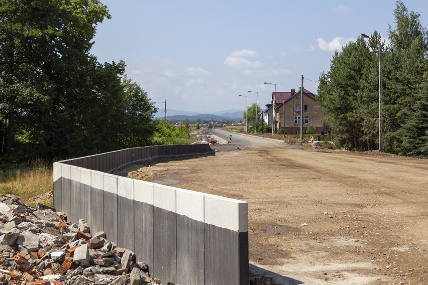 Remont drogi z Opola do Prudnika. Nowy odcinek DW 414 będzie gotowy na czas