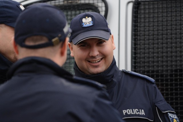 Mateusz - funkcjonariusz o pseudonimie Kulson, który pracuje w policji od 9 lat.