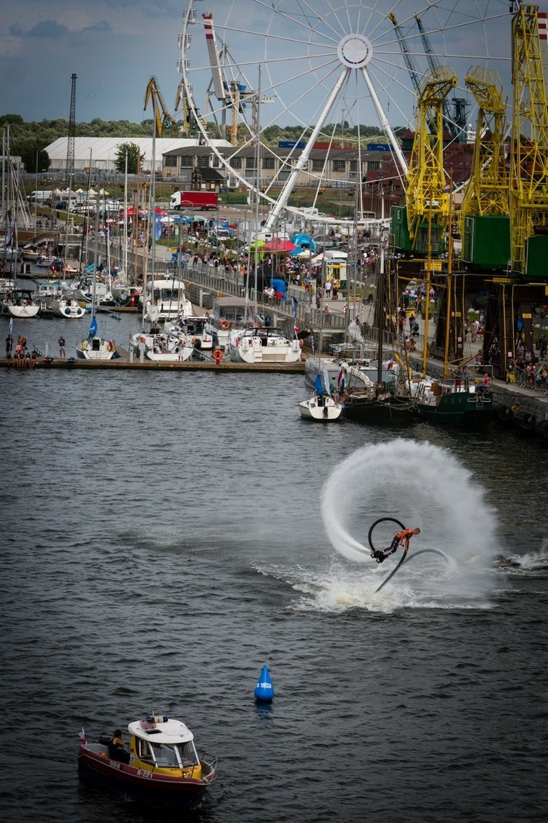 Water Show 2019. Wydarzenie po raz kolejny w Szczecinie zachwyciło widzów [ZDJĘCIA, WIDEO]