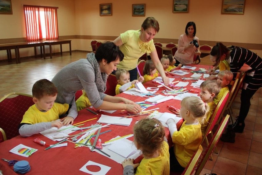 Ośrodek Kultury i Biblioteka w Wielgiem zapraszają dzieci i...