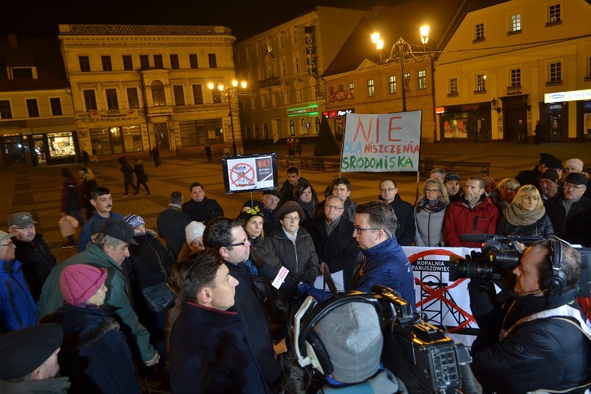 Rybnik: TVP na rynku o proteście przeciw budowie kopalni...