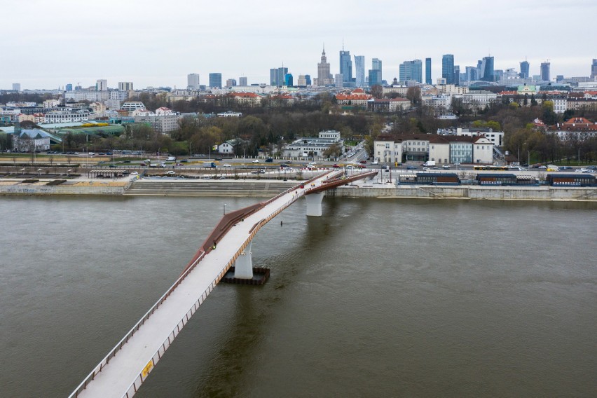 Nowy most otwarty w Warszawie. Ma 452 metry długości. Ile mostów ma stolica? - WIDEO