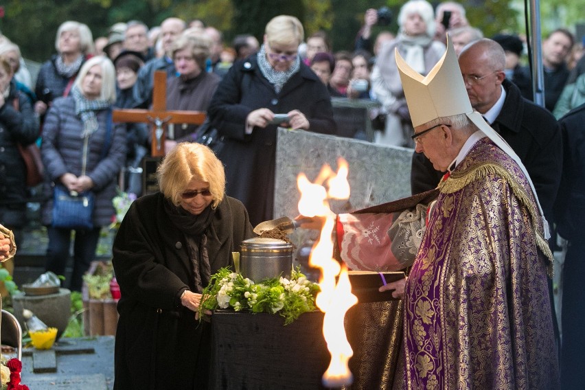 Pogrzeb Andrzeja Wajdy na cmentarzu na krakowskim Salwatorze