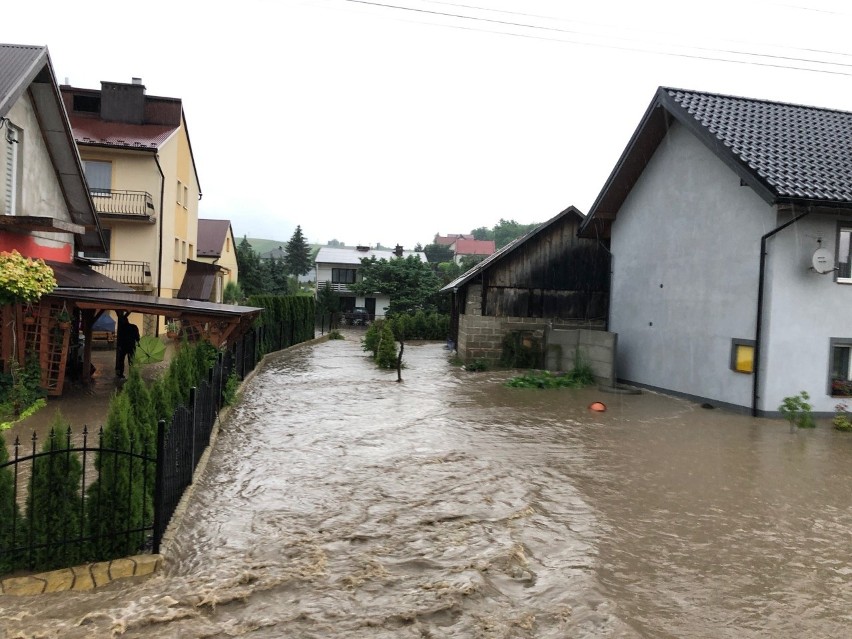 Podtopienia w Łapczycy