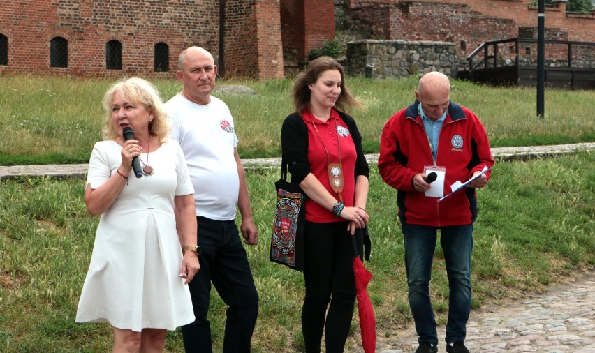 Uczestników rajdu w Grudziądzu powitała Róża Lewandowska,...