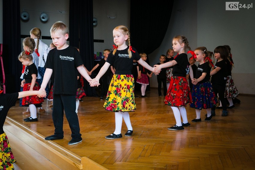 Szczecinianie wystąpili z okazji Międzynarodowego Dnia Tańca [ZDJĘCIA]