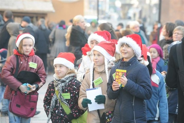 Jarmark na rynku w Opolu.