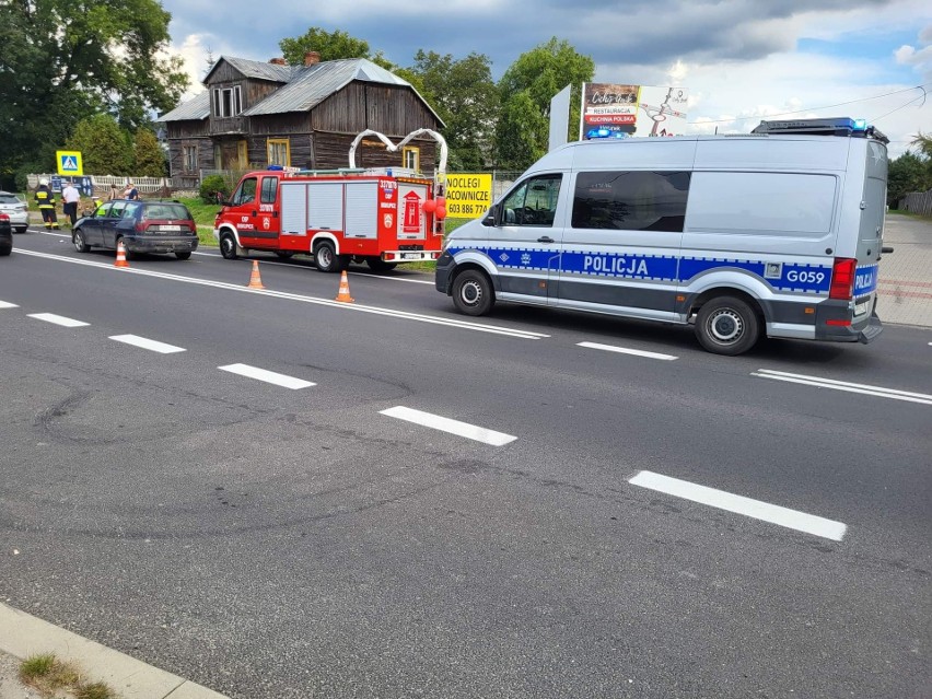 Gmina Iwanowice. Wypadek w Widomej. Na drodze krajowej zderzyły się trzy samochody osobowe