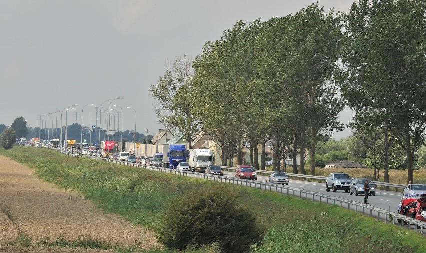 Wypadek na A1 koło Łodzi miał miejsce we wtorek, 14...