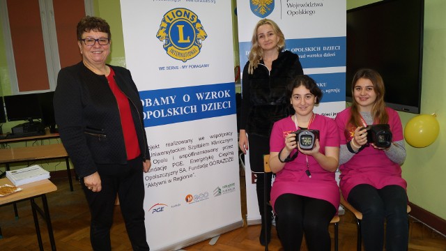 Lions Club Opole pod hasłem „Dbamy o wzrok opolskich dzieci” zorganizował darmowe badania przesiewowe wzroku dzieci i młodzieży szkolnej z naszego województwa.