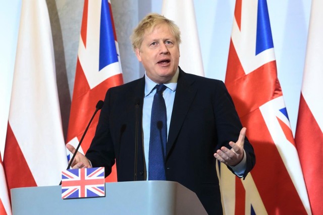 Boris Johnson przeprosił za imprezy z udziałem jego otoczenia, dziejące się w czasie lockdownów