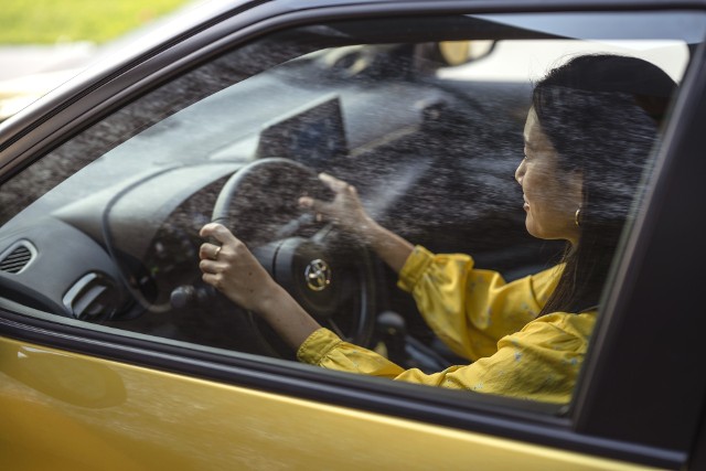 THUMS (Total Human Model for Safety) to cyfrowe modele ciała człowieka, które Toyota opracowała do wirtualnych testów zderzeniowych. Prace nad tym oprogramowaniem marka rozpoczęła w 1997 roku. Dziś THUMS to najbardziej zaawansowane na świecie wirtualne modele ludzkiego ciała, które umożliwiają cyfrowe symulacje wypadków drogowych oraz analizowanie rodzaju i stopnia obrażeń odnoszonych przez kierowcę i pasażerów. 