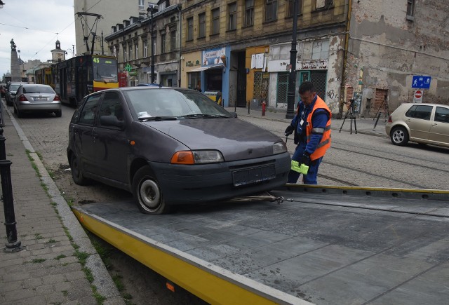 Bydgoski ratusz twierdzi, że sąd administracyjny się pomylił, a koszty ściągania aut z ulic są o wiele wyższe.