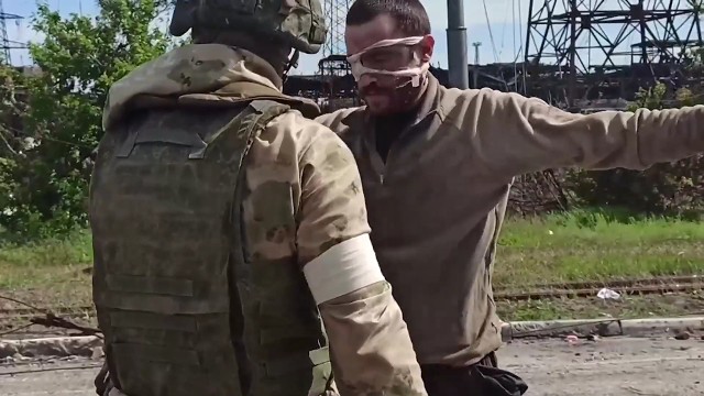 Według relacji, Rosjanie mają stosować tortury wobec ukraińskich jeńców wojennych.