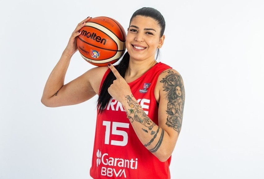 AZS AJP Gorzów ogłosiło nową koszykarkę. Grała w europejskich pucharach i reprezentacji swojego kraju. To Tilbe Şenyürek 