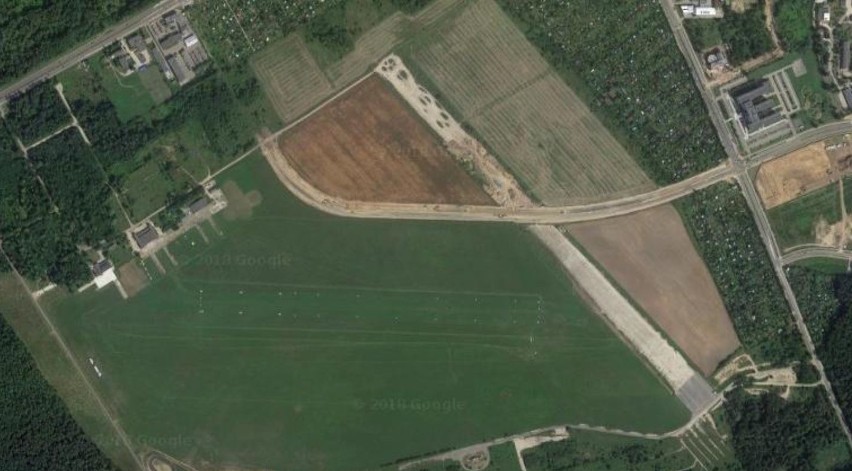 Budowa pasa startowego na Krywlanach...