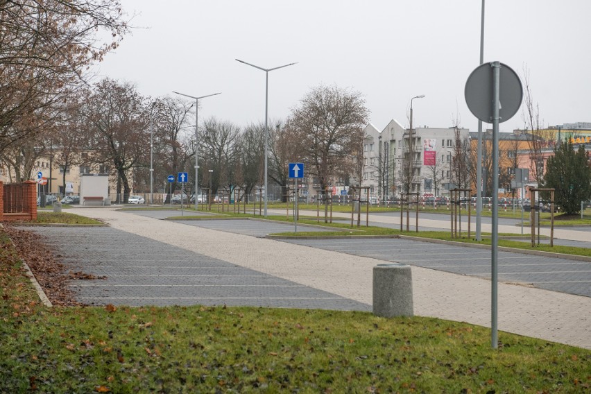 Miasto zaplanowało powstanie czterech parkingów P&R....