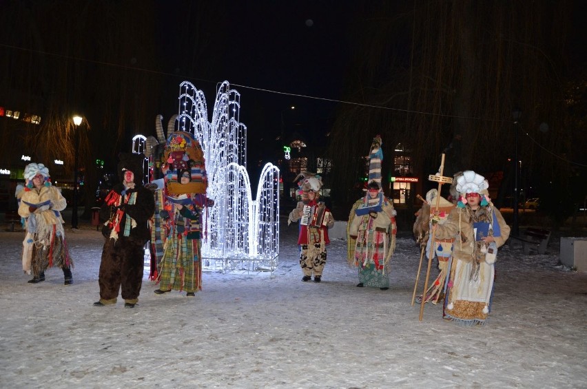 Hajnówka. Nietypowi kolędnicy zgodnie z tradycją szli ulicami śpiewając (zdjęcia)