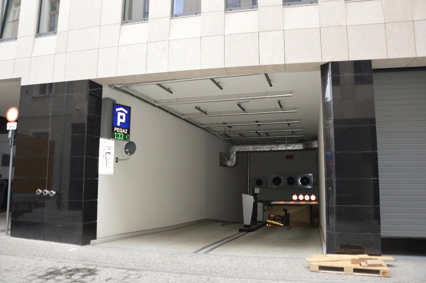 Nowy parking podziemny we Wrocławiu