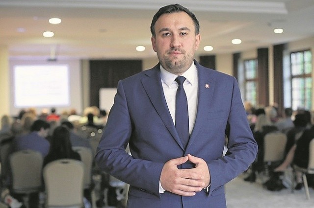 Tomasz Augustyniak: Dopalacze w ostatnim czasie stały się dużym problemem w więzieniach i aresztach