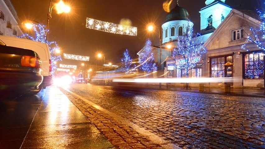 Świąteczne iluminacje w Białymstoku 2019. Miasto zmieniło się w zimową krainę [ZDJĘCIA]