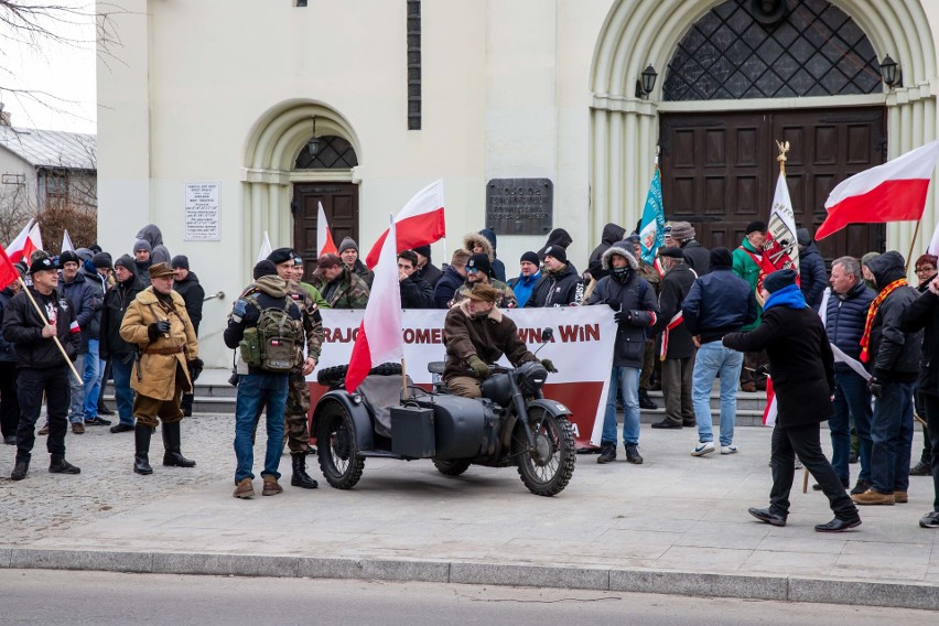 Marsz Pamięci Żołnierzy Wyklętych w Hajnówce. Emocje i kontrowersje. Jak będzie w tym roku? [zdjęcia]