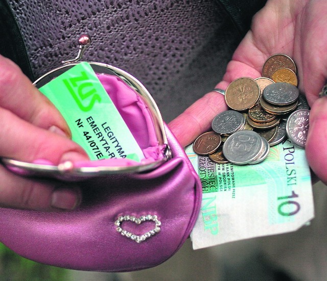 Statystyczny emeryt na Dolnym Śląsku dostaje świadczenie o ok. 50 zł niższe niż wynosi średnia krajowa. Są jednak rekordziści, którzy uzyskują bardzo wysokie emerytury