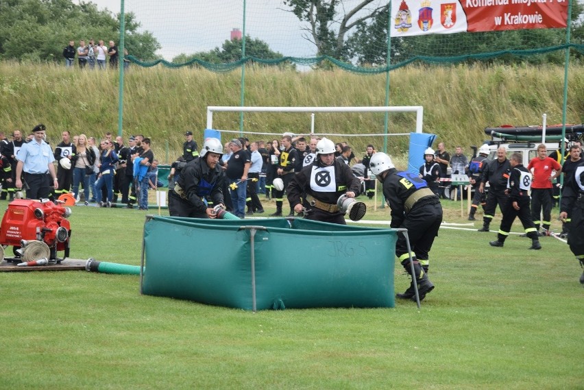 Bosutów i Poskwitów to najlepsze drużyny strażackie w powiecie krakowskim. Zawody sportowo-pożarnicze [ZDJĘCIA]