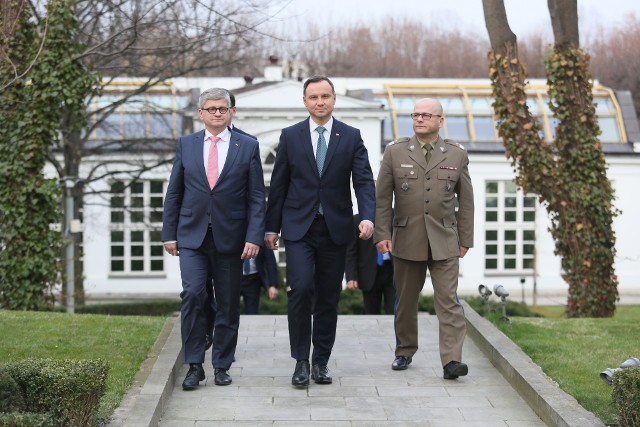 31 marca 2017, generał Jarosław Kraszewski, wówczas dyrektor Departamentu Zwierzchnictwa nad Siłami Zbrojnymi w Biurze Bezpieczeństwa Narodowego.