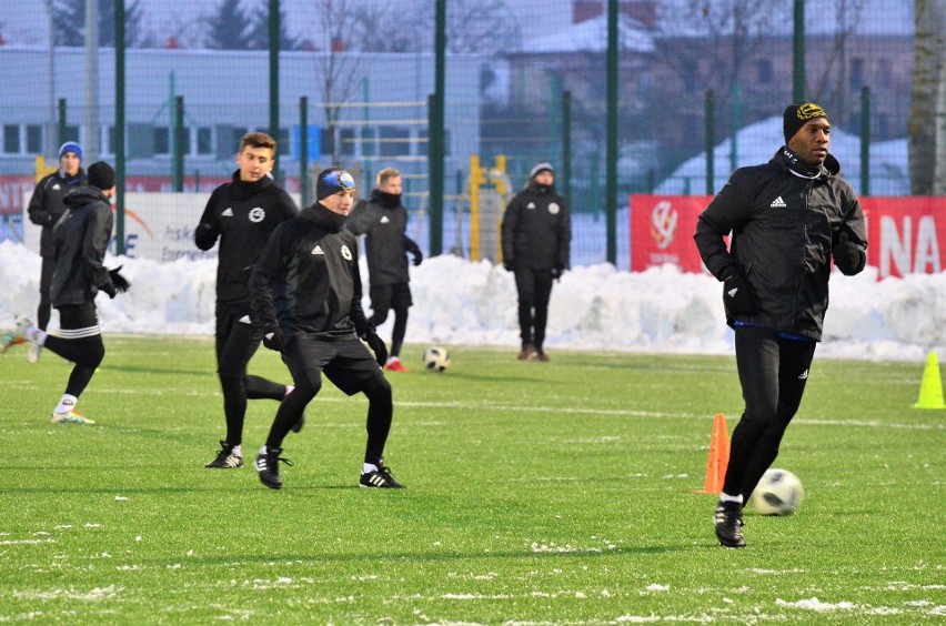 Stal Mielec w poniedziałek odbyła pierwszy trening po...