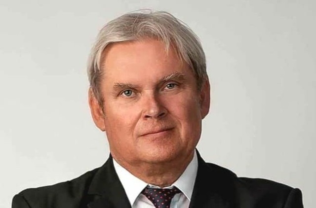 Decyzją Sądu Rejonowego w Jędrzejowie Maciej Gawin ma wrócić na stanowisko dyrektora buskiej "Krystyny". Wyrok jest nieprawomocny.