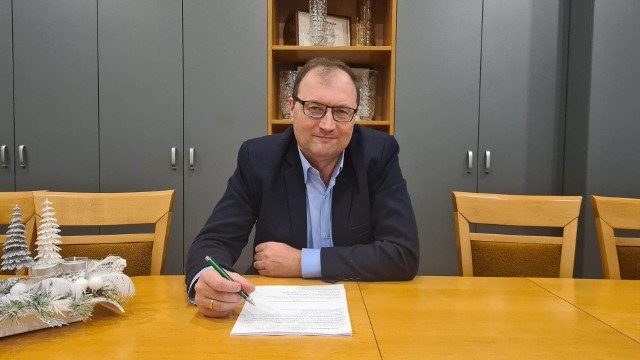 Marek Lesisz, prezes kieleckiego okręgu Polskiego Związku Wędkarskiego, wyjaśnia powody zmiany przepisów dla wędkarzy.