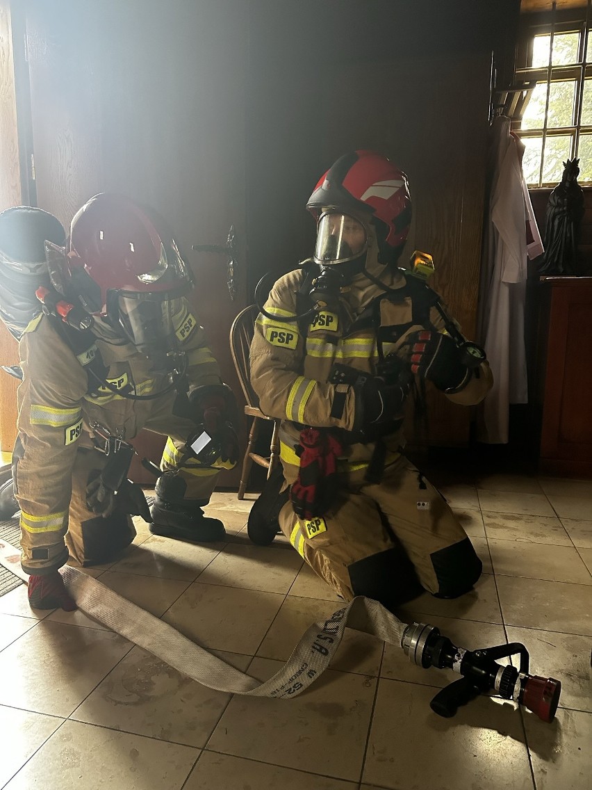 Ćwiczenia umożliwiły strażakom doskonalenie umiejętności w...