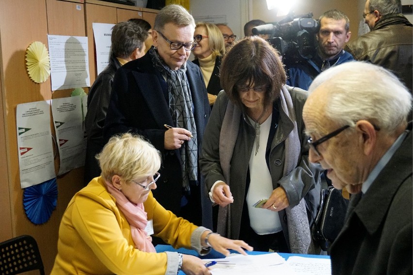 Tadeusz Zysk głosował w tym samym lokalu co Jacek Jaśkowiak,...