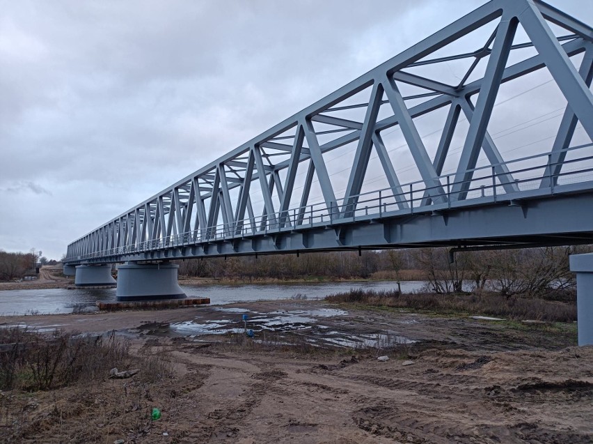 Droga z Dzbenina do Ostrołęki pod mostem kolejowym jest już projektowana. Wójt gminy Rzekuń: To dalszy rozwój