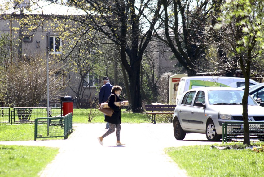 Spacerkiem po Bronowicach. Tak wiosną prezentuje się ta dzielnica Lublina. Zobacz te zdjęcia